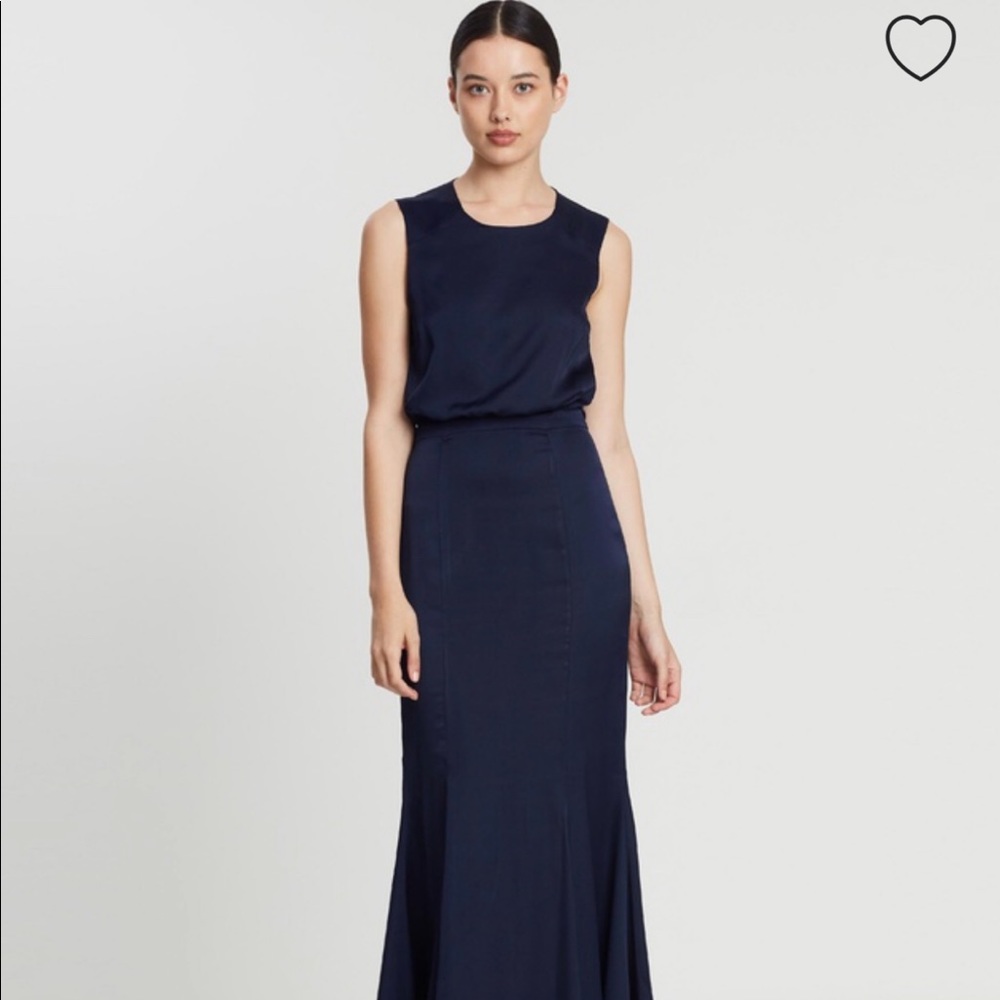 Fame and Partners Navy Gown